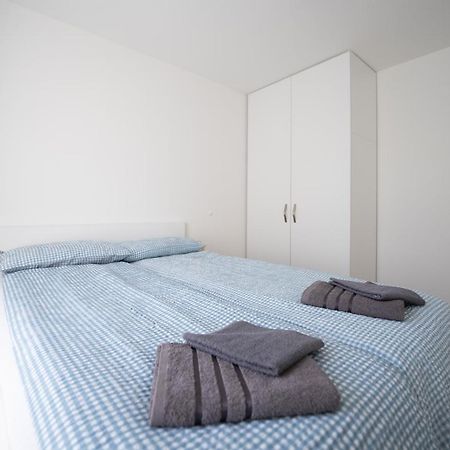 Apartamento Tramontana&Maestral Izola Exterior foto
