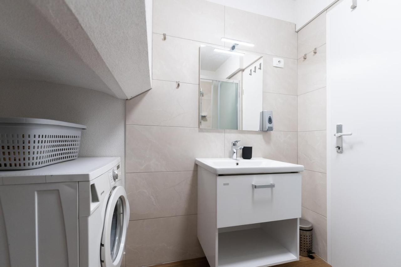 Apartamento Tramontana&Maestral Izola Exterior foto
